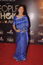 Aruna Irani at People_s Choice Awards in Mumbai on 27th Oct 2012 (95).JPG